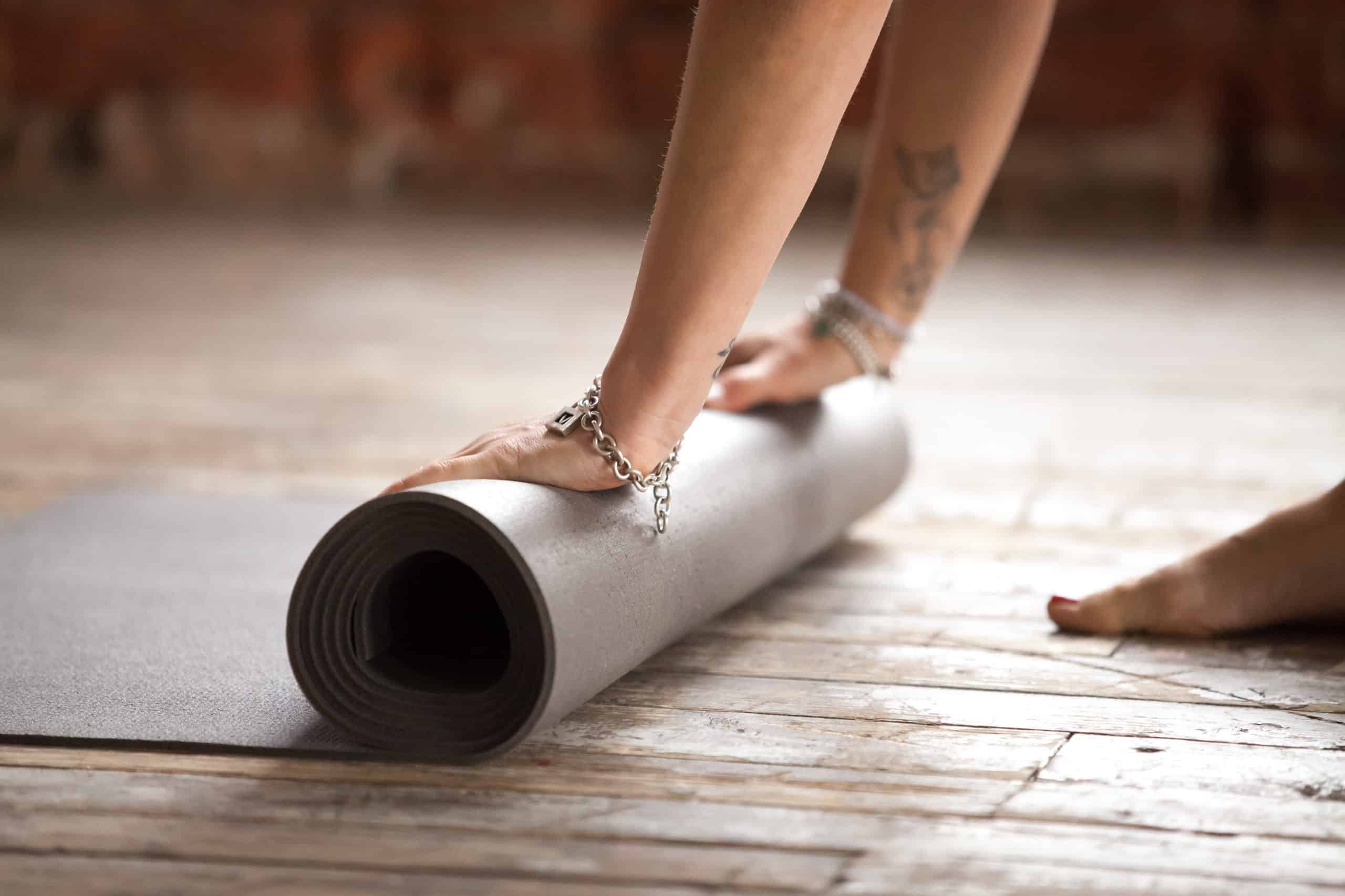 Yogamåtte – Guiden til den perfekte yogamåtte
